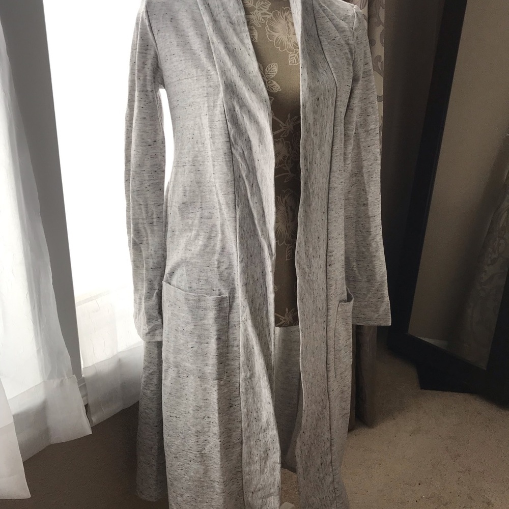 Long, gray cardigan - Picture 3 of 8